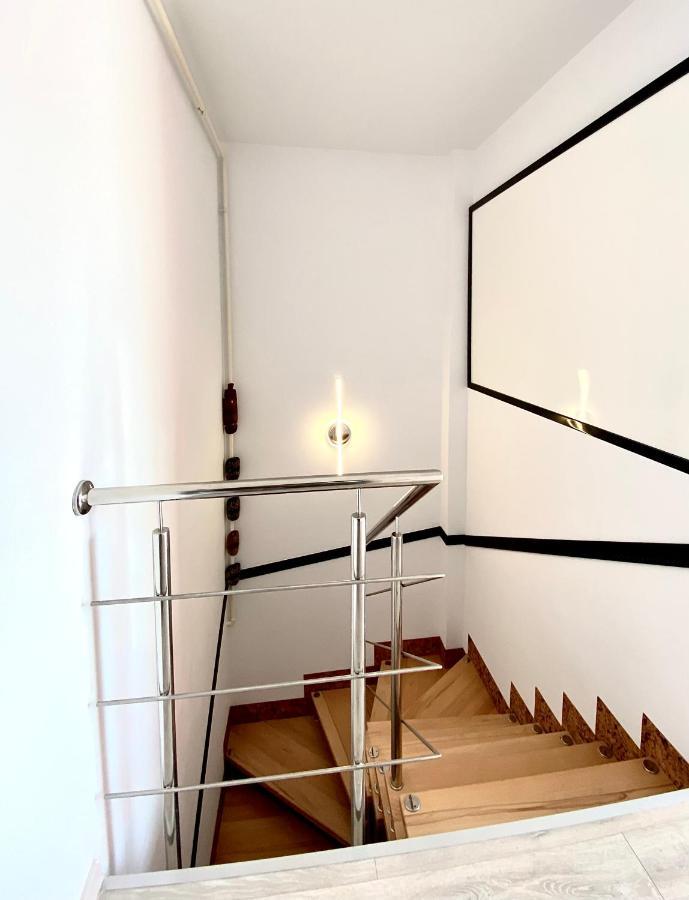 Ayana Apartment Brașov
